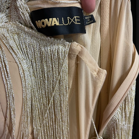 Nova luxe Dress - Picture 4 of 6